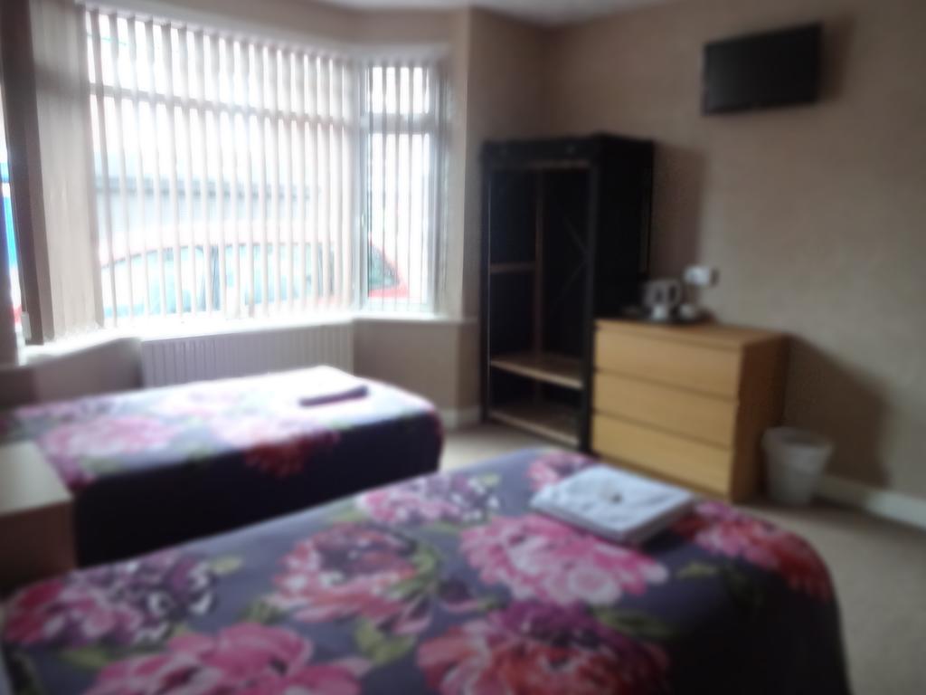 The Manor Hotel Nuneaton Kamer foto